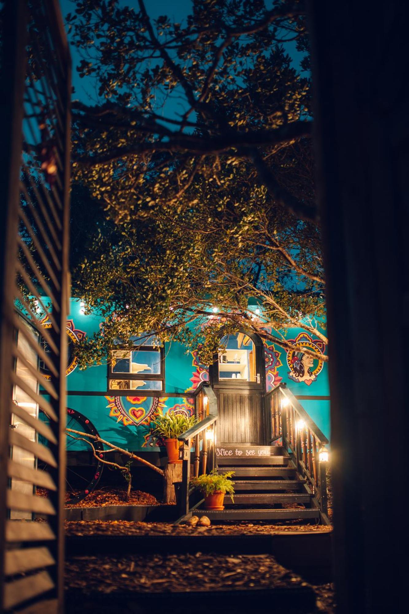 Treedom Villas And Vardos Wilderness Exterior photo